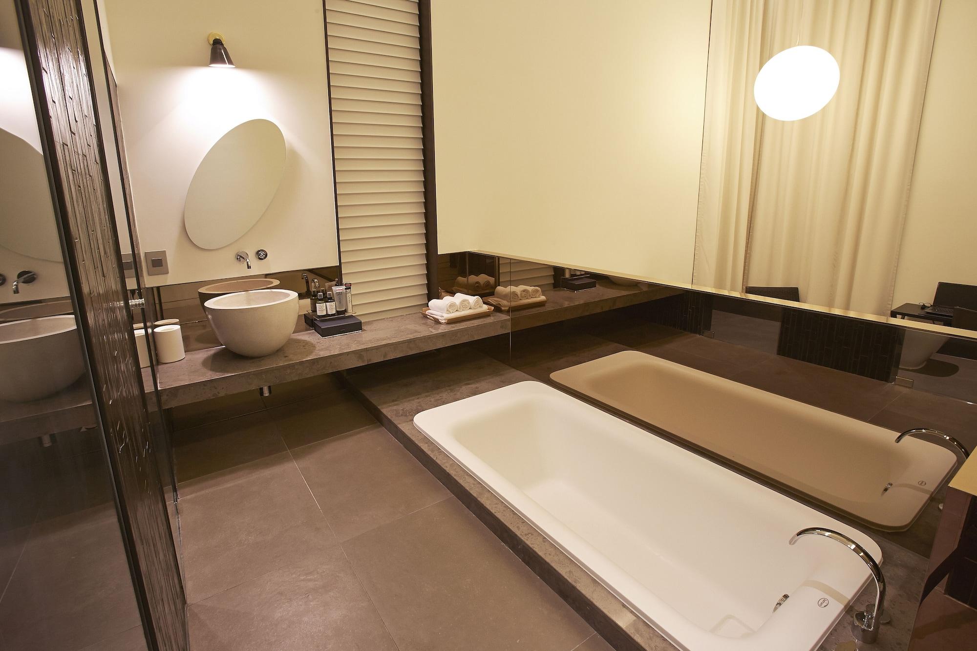 Js The Classic Hotel Oszan Kültér fotó